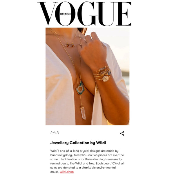 ･ﾟ✧*･ﾟ* SOLD OUT *･ﾟ*✧･ﾟ     Petite Clear Quartz Horizon Necklace in Gold