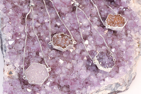 ･ﾟ✧*･ﾟ* SOLD OUT *･ﾟ*✧･ﾟ     Geometric Amethyst Druzy Bolo Bracelet in Silver